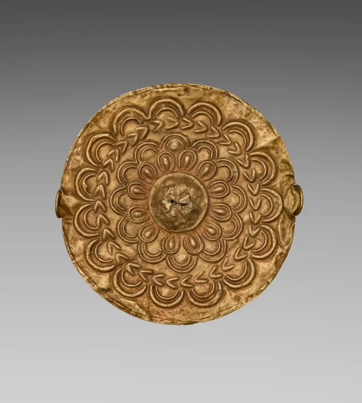 Disk Pendant (akrafokɔnmu) — تصویر رکورد موزهٔ هنر کلیولند (دسترسی آزاد)