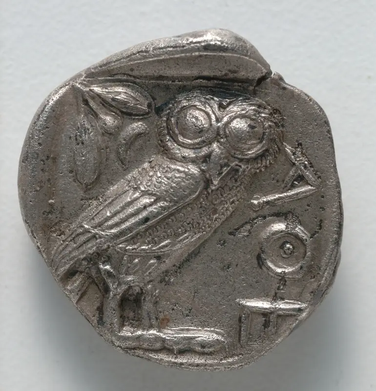 Tetradrachm: Owl, standing, r., crescent moon and olive branch above (reverse) — تصویر رکورد موزهٔ هنر کلیولند (دسترسی آزاد)