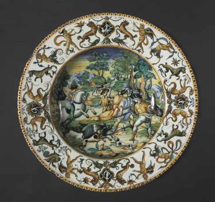 Charger Depicting a Boar Hunt — تصویر رکورد موزهٔ هنر کلیولند (دسترسی آزاد)