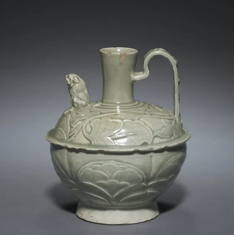 Ewer with a Lion-shaped Spout — تصویر رکورد موزهٔ هنر کلیولند (دسترسی آزاد)