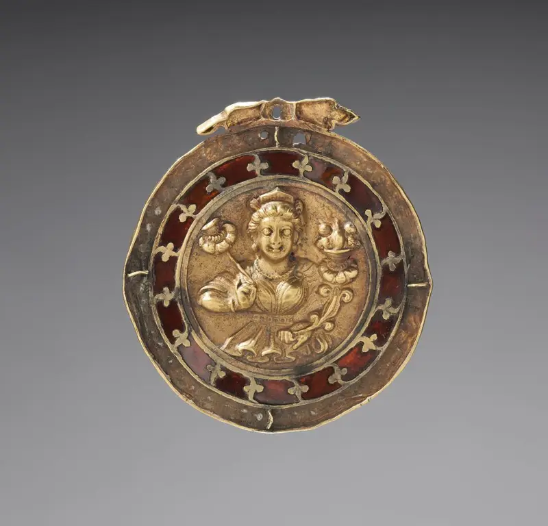 Pendant with Shri — تصویر رکورد موزهٔ هنر کلیولند (دسترسی آزاد)