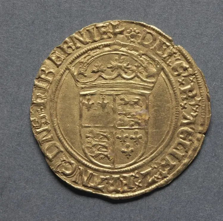 Crown of the Double Rose: Crowned Royal Arms (reverse) — تصویر رکورد موزهٔ هنر کلیولند (دسترسی آزاد)