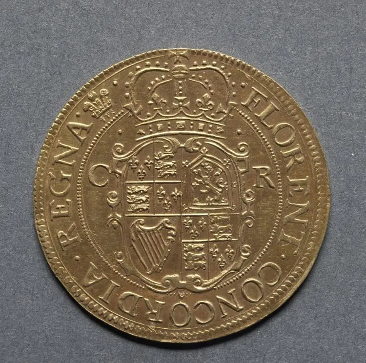 Unite: Crowned Shield (reverse) — تصویر رکورد موزهٔ هنر کلیولند (دسترسی آزاد)