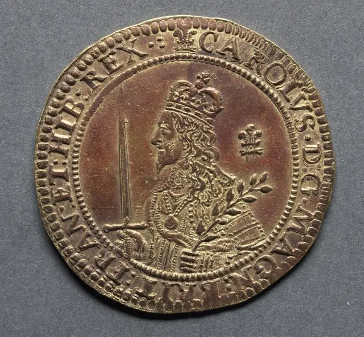 Triple Unite or Three Pound Piece: Charles I (obverse) — تصویر رکورد موزهٔ هنر کلیولند (دسترسی آزاد)