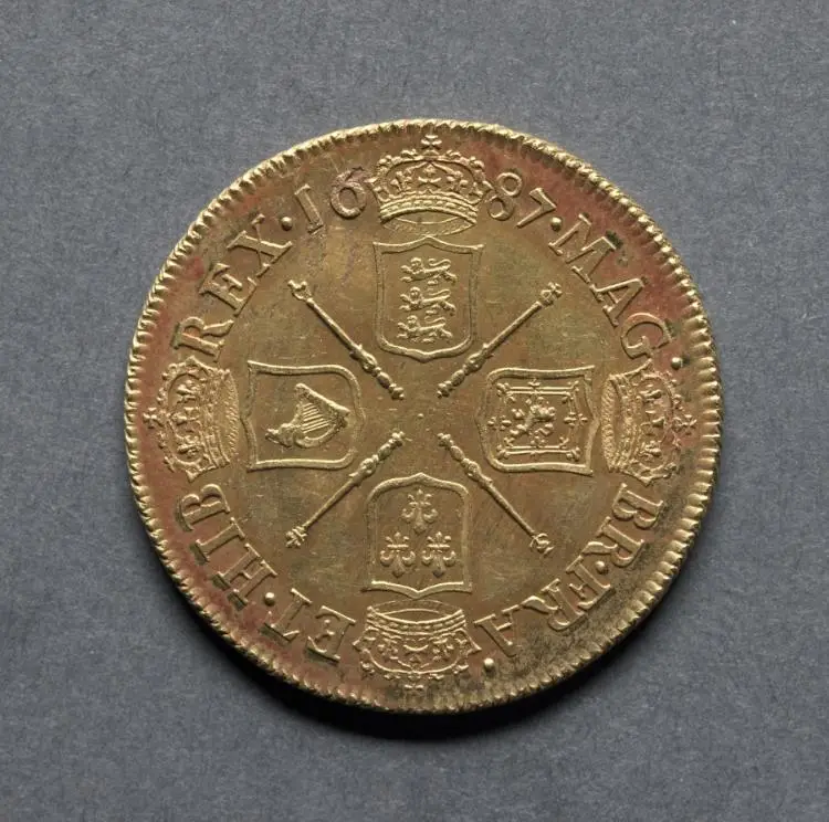 Two Guineas: Four Crowned Shields of Arms and Scepters (reverse) — تصویر رکورد موزهٔ هنر کلیولند (دسترسی آزاد)