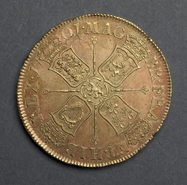 Five Guineas: Crowned Shields, Scepters, and Lion of Nassau (reverse) — تصویر رکورد موزهٔ هنر کلیولند (دسترسی آزاد)