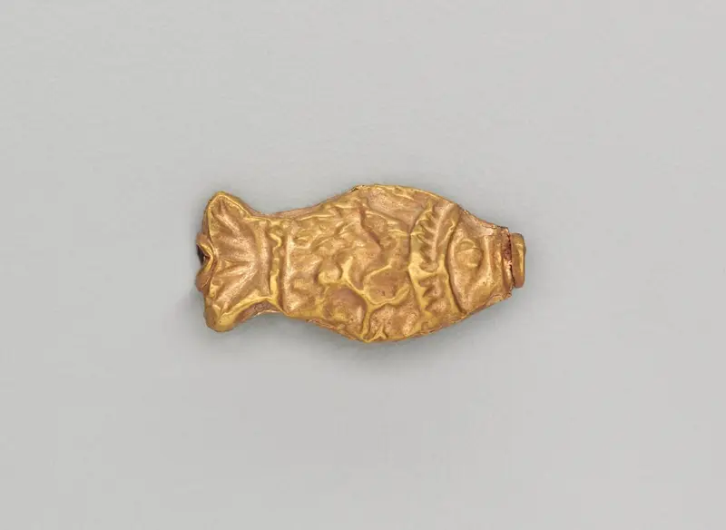 Necklace Bead in the Form of a Fish — تصویر رکورد موزهٔ هنر کلیولند (دسترسی آزاد)