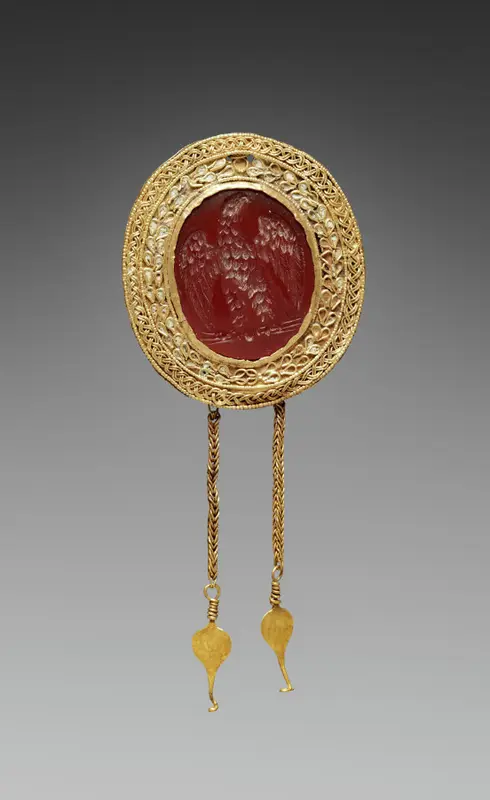 Intaglio: Imperial Eagle — تصویر رکورد موزهٔ هنر کلیولند (دسترسی آزاد)