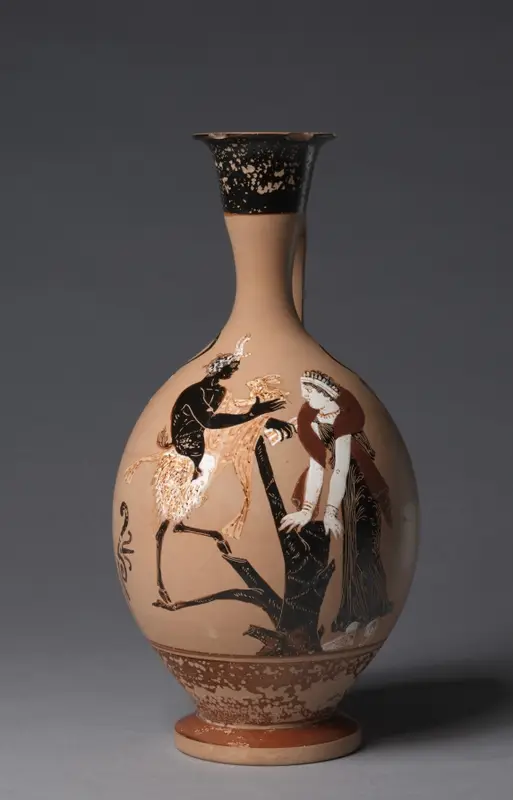 Black-Figure Lekythos (Oil Vessel): Pan Presenting Hare to Woman — تصویر رکورد موزهٔ هنر کلیولند (دسترسی آزاد)