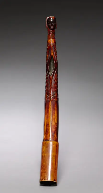 Side-Blown Trumpet — تصویر رکورد موزهٔ هنر کلیولند (دسترسی آزاد)
