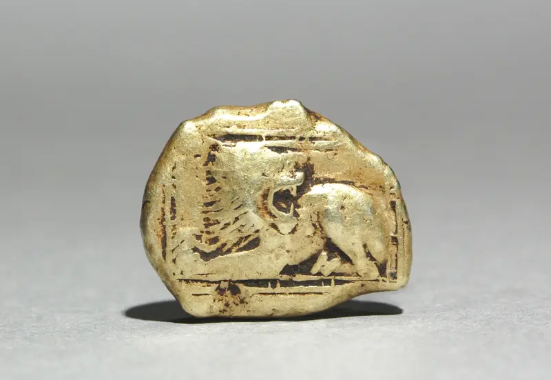 Stater: Lion, crouching, l., looking behind, within frame (obverse) — تصویر رکورد موزهٔ هنر کلیولند (دسترسی آزاد)