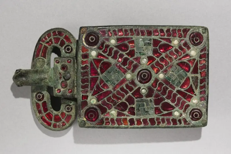 Belt Buckle — تصویر رکورد موزهٔ هنر کلیولند (دسترسی آزاد)