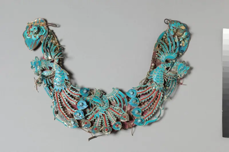 Set of Headdress Ornaments — تصویر رکورد موزهٔ هنر کلیولند (دسترسی آزاد)