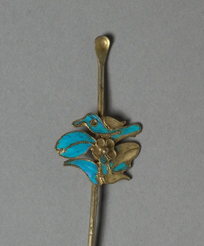Headdress Ornament — تصویر رکورد موزهٔ هنر کلیولند (دسترسی آزاد)