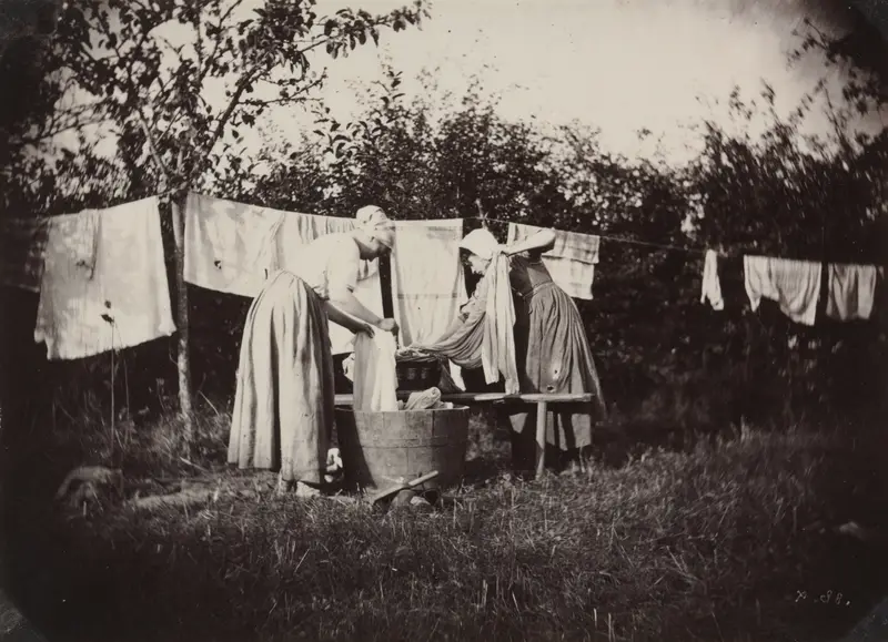 Two Female Peasants Standing, Doing Laundry — تصویر رکورد موزهٔ هنر کلیولند (دسترسی آزاد)