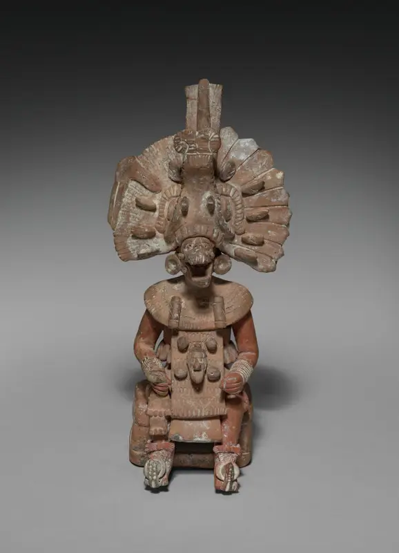 Seated Lord with Removable Headdress — تصویر رکورد موزهٔ هنر کلیولند (دسترسی آزاد)
