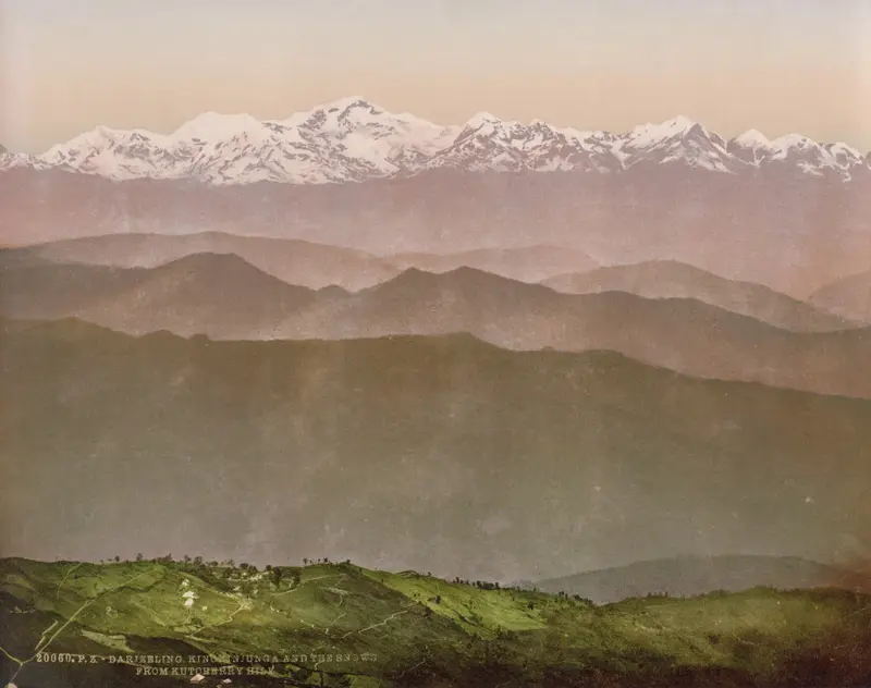Darjeeling. Kinchinjunga and the Snows from Kutcherry Hill — تصویر رکورد موزهٔ هنر کلیولند (دسترسی آزاد)