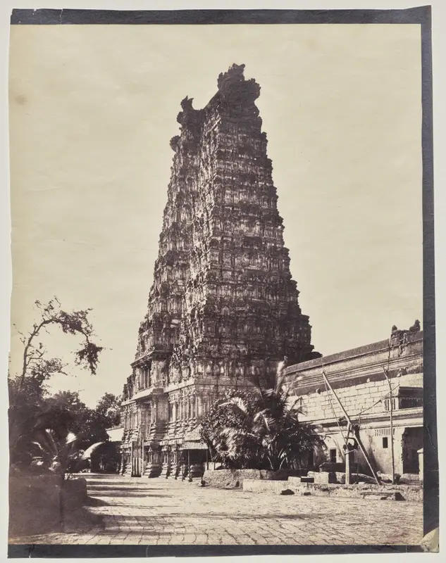Western Gateway (Gopuram) of the Minakshi Sundareshvara Temple, Madurai — تصویر رکورد موزهٔ هنر کلیولند (دسترسی آزاد)