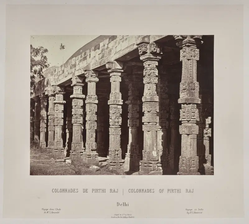 Colonnades of Pirthi Raj, Delhi — تصویر رکورد موزهٔ هنر کلیولند (دسترسی آزاد)