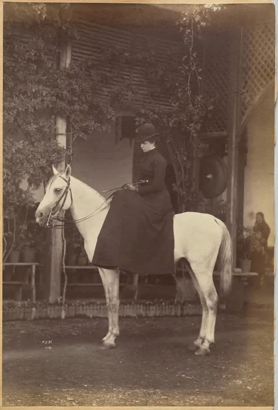 Untitled: Woman on horse (verso, right) — تصویر رکورد موزهٔ هنر کلیولند (دسترسی آزاد)