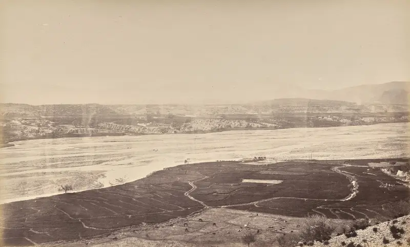 Chinak, Looking Towards the Kurram River — تصویر رکورد موزهٔ هنر کلیولند (دسترسی آزاد)