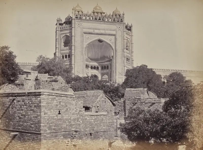 Futheypoor Sikre Guard Gate of the Fort — تصویر رکورد موزهٔ هنر کلیولند (دسترسی آزاد)