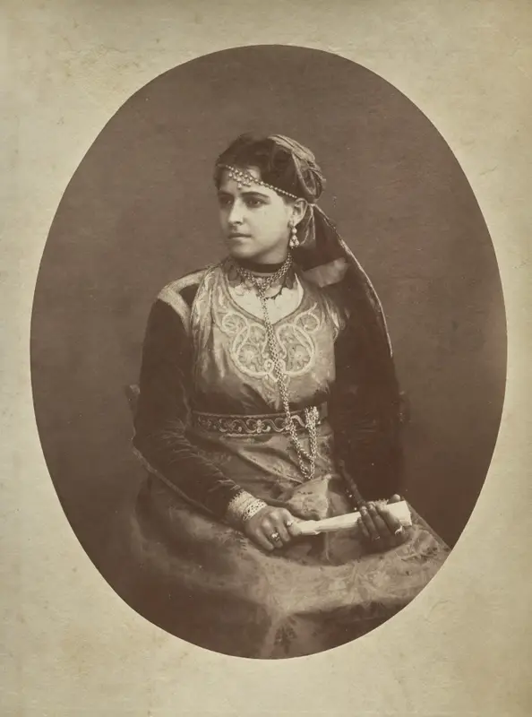 Jewish Woman in Algeria — تصویر رکورد موزهٔ هنر کلیولند (دسترسی آزاد)