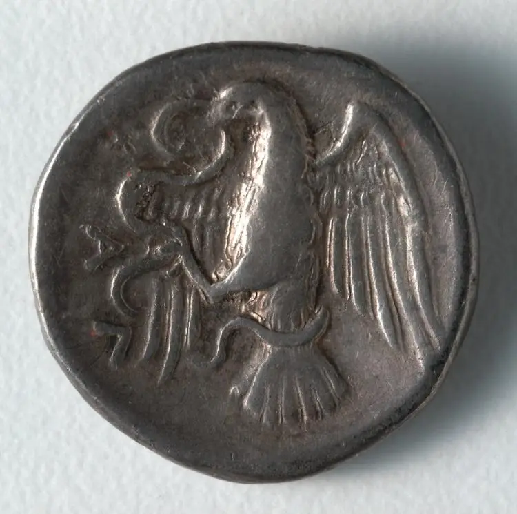 Drachm: Flying Eagle with Serpent (reverse) — تصویر رکورد موزهٔ هنر کلیولند (دسترسی آزاد)