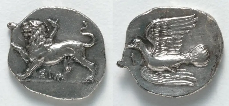 Hemidrachm: Chimaera (obverse); Dove (reverse) — تصویر رکورد موزهٔ هنر کلیولند (دسترسی آزاد)