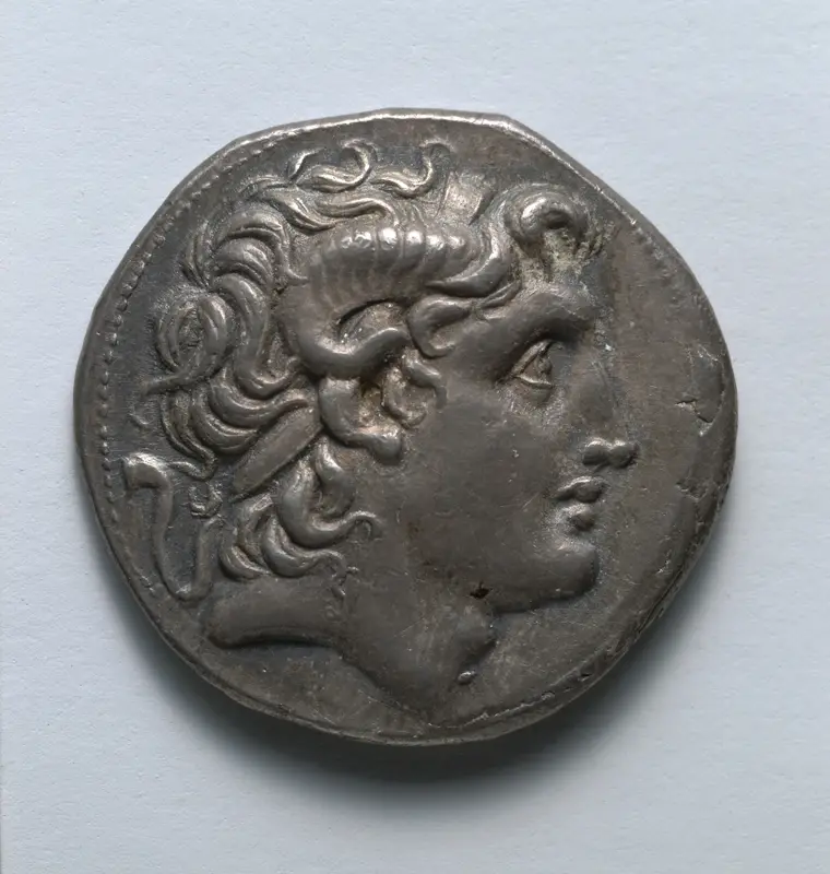 Tetradrachm: Head of Alexander III [The Great] (obverse) — تصویر رکورد موزهٔ هنر کلیولند (دسترسی آزاد)