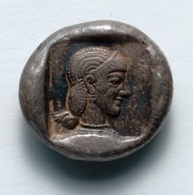 Drachm: Head of Aphrodite within Incuse Square (reverse) — تصویر رکورد موزهٔ هنر کلیولند (دسترسی آزاد)