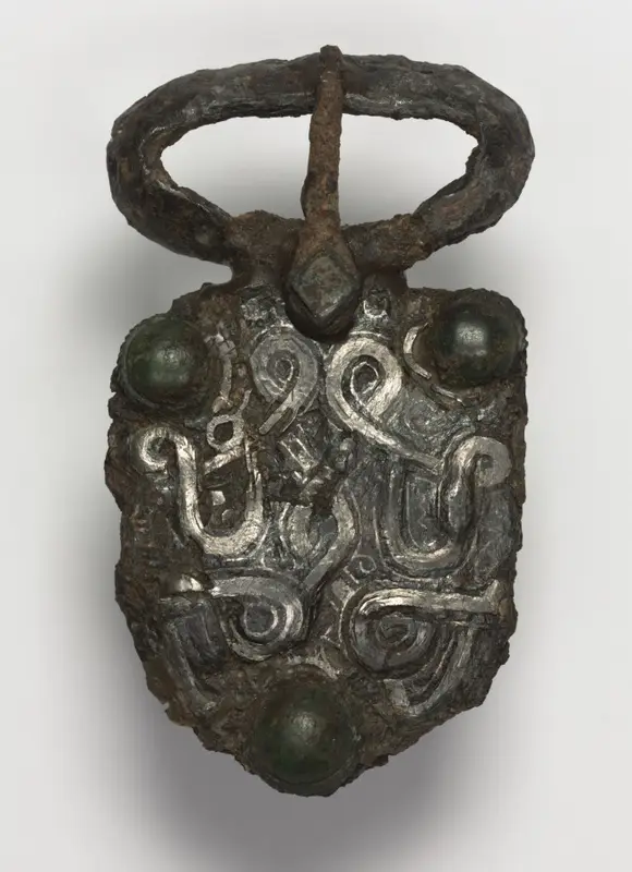 Belt Buckle and Tab — تصویر رکورد موزهٔ هنر کلیولند (دسترسی آزاد)