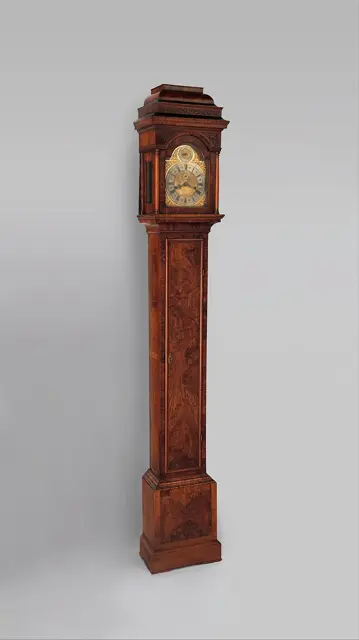 Miniature longcase clock with calendar — تصویر رکورد ویکی‌داده