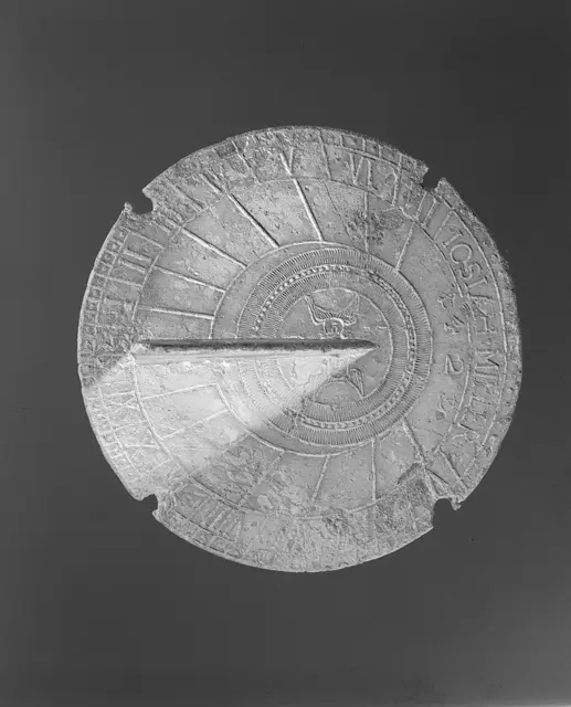 Sundial — تصویر رکورد ویکیداده