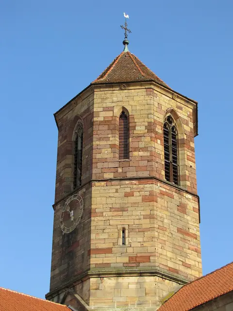 horloge d'édifice à Rosheim — تصویر رکورد ویکیداده