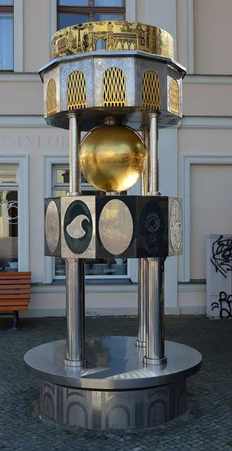 Musical clock — تصویر رکورد ویکیداده