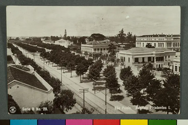 São Paulo. Avenida Tiradentes I — تصویر رکورد ویکی‌داده