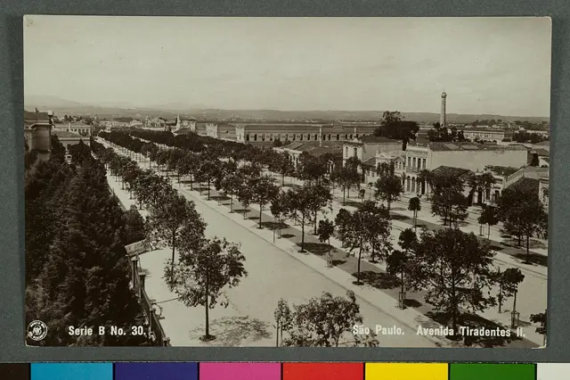 São Paulo. Avenida Tiradentes II — تصویر رکورد ویکی‌داده