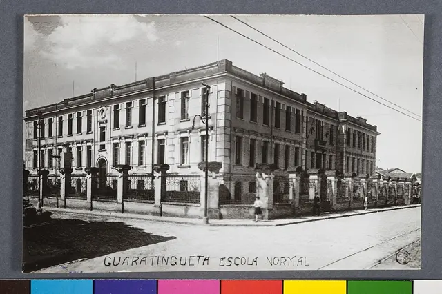 Guaratingueta - Escola Normal — تصویر رکورد ویکیداده