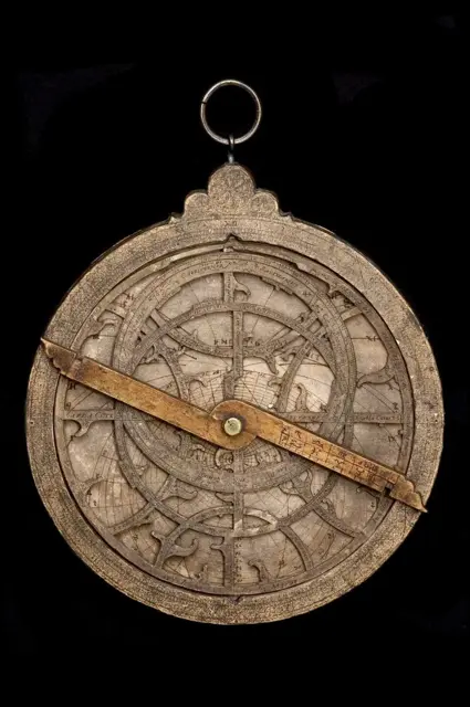 Paper Astrolabe — تصویر رکورد ویکیداده