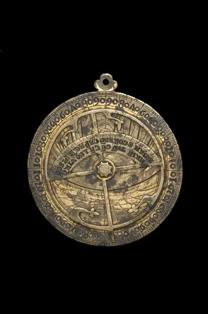 Astrolabe — تصویر رکورد ویکیداده