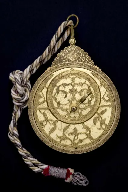 Astrolabe — تصویر رکورد ویکیداده