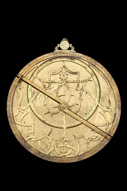 Astrolabe — تصویر رکورد ویکیداده