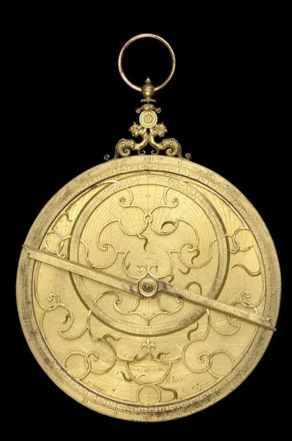 Geographical Astrolabe — تصویر رکورد ویکیداده
