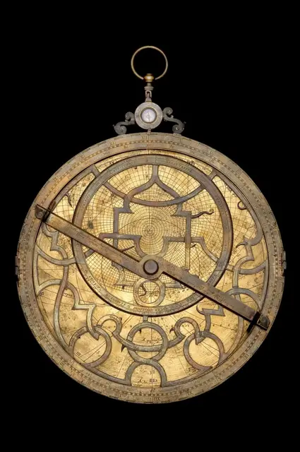 Astrolabe — تصویر رکورد ویکیداده