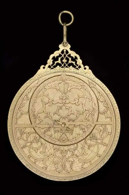 Astrolabe — تصویر رکورد ویکیداده