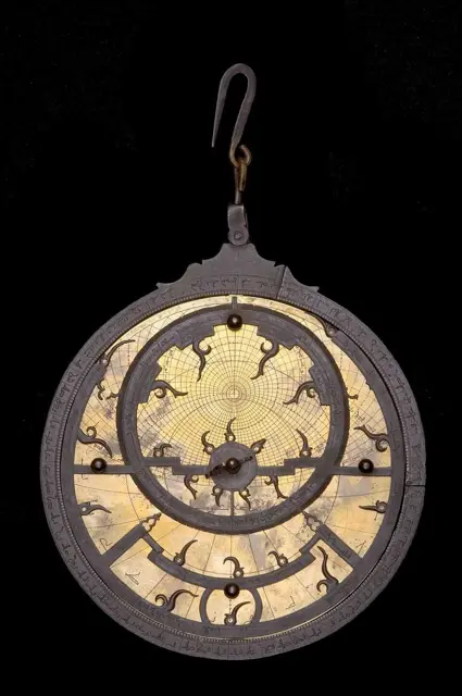 Astrolabe — تصویر رکورد ویکیداده
