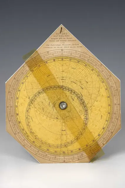 The Oxford Astrolabe — تصویر رکورد ویکیداده