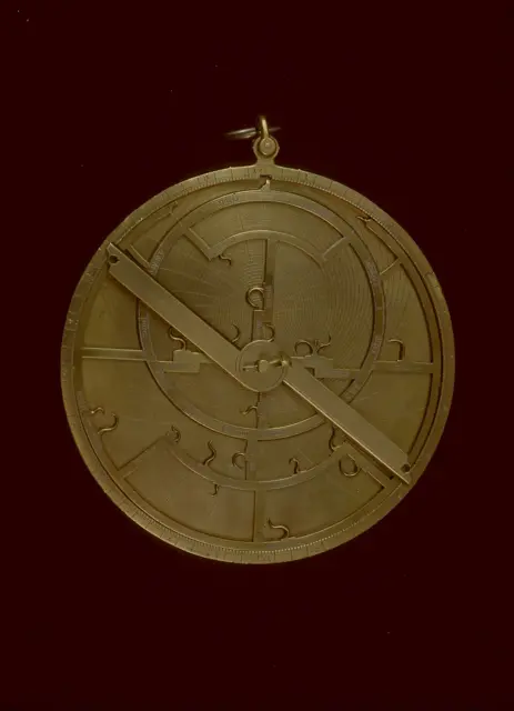 A 'Fusoris-type' astrolabe — تصویر رکورد ویکیداده