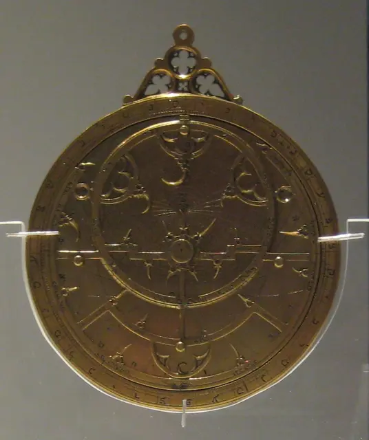 Astrolabe — تصویر رکورد ویکیداده